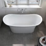 TO1-N-SW-NO V+A Toulouse 1500 White Gloss Bath_Stiles_Lifestyle_Image