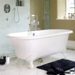 CHE-N-SW-OF-FT V+A Cheshire Clawfoot bath_Stiles_Lifestyle_Image