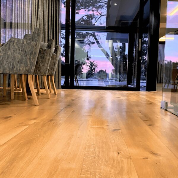 Oak Grand Oak Engineered Hardwood Flooring 260x15x2200mm_Stiles_Lifestyle_Image