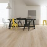 CZ7004 Como Numi Della Oak SPC Vinyl 180x1220mm_Stiles_Lifestyle_Image