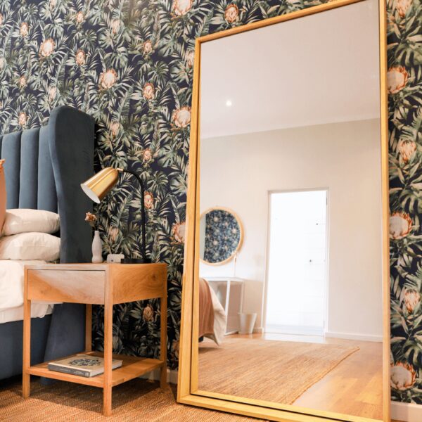 Queen Mirror Gold – Paramount Mirrors and Prints