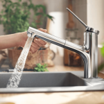 74800003 Hansgrohe Zesis M33 Pull-Out Sink Mixer 150mm_Stiles_Lifestyle_Image